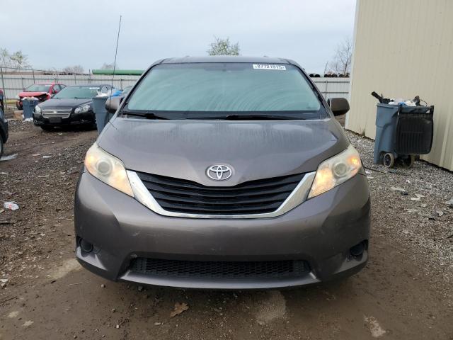 Photo 5 from auction – 2013 TOYOTA SIENNA LE with VIN 5TDKK3DC1DS402427