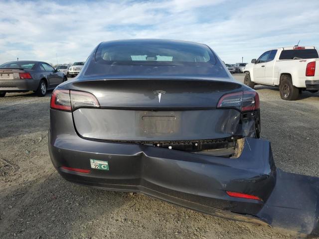 Photo 6 from auction – 2018 TESLA MODEL 3 with VIN 5YJ3E1EA7JF101576