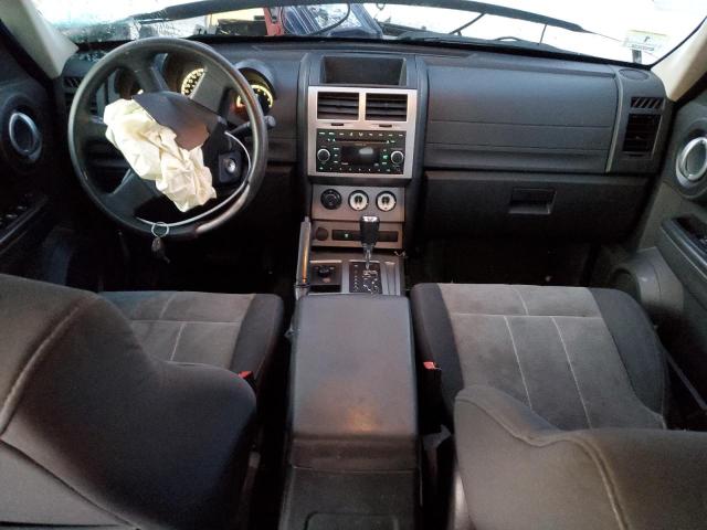 Photo 8 from auction – 2008 DODGE NITRO SXT with VIN 1D8GU28K18W117522