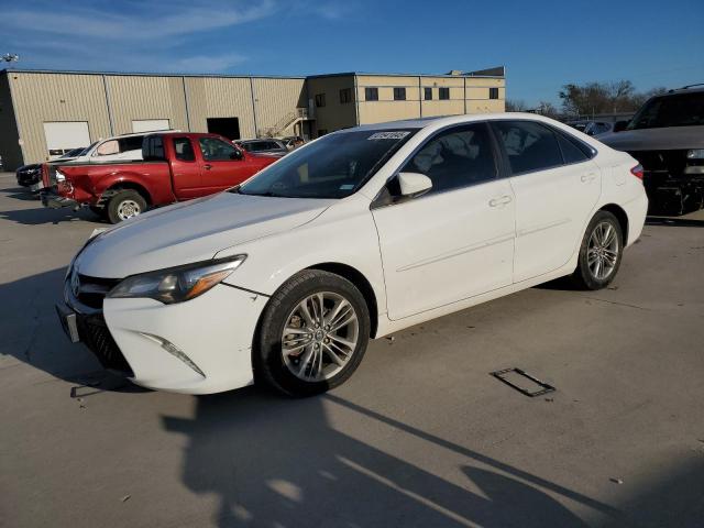 TOYOTA CAMRY LE 2017 with VIN 4T1BF1FK0HU355563 - Photo from auction