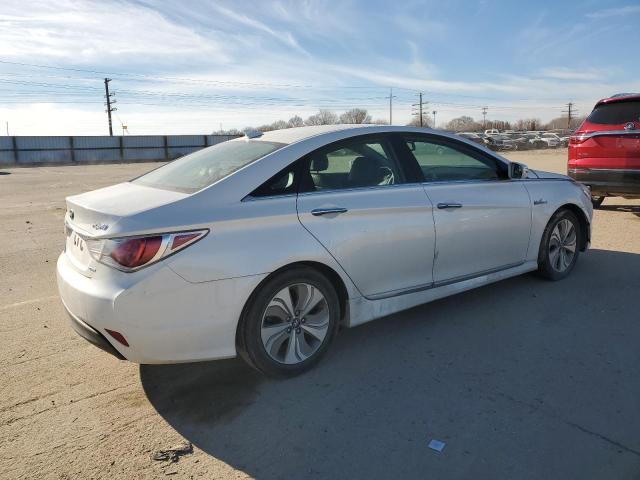 Photo 3 from auction – 2013 HYUNDAI SONATA HYB with VIN KMHEC4A48DA094453
