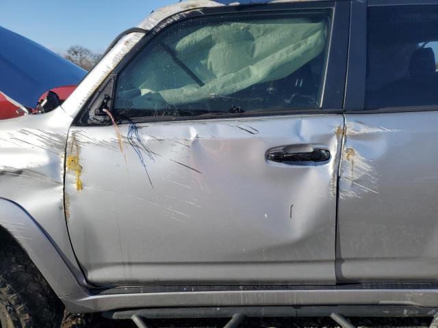 Photo 7 from auction – 2012 TOYOTA 4RUNNER SR with VIN JTEZU5JR7C5035014