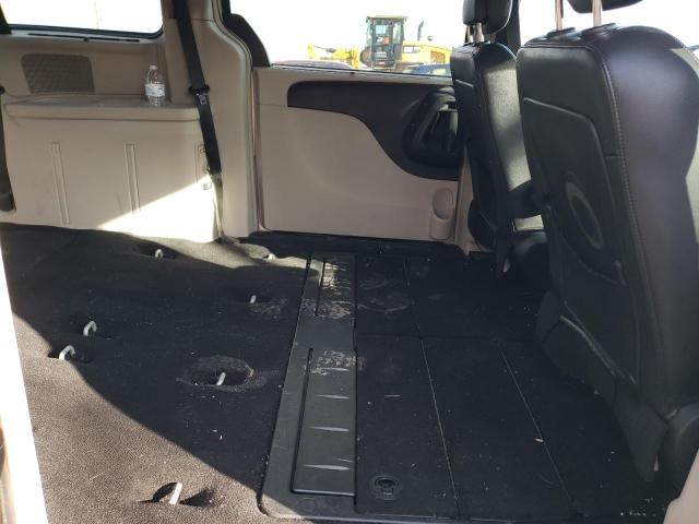 Photo 11 from auction – 2012 CHRYSLER TOWN & COU with VIN 2C4RC1CGXCR401434