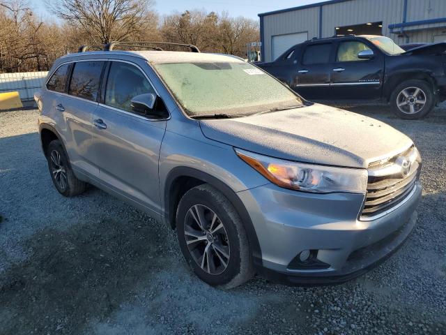 Photo 4 from auction – 2016 TOYOTA HIGHLANDER with VIN 5TDKKRFH3GS157811