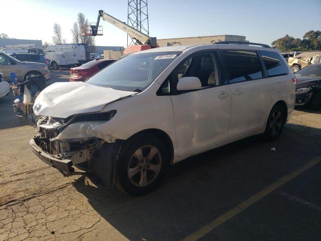 TOYOTA SIENNA LE 2011 with VIN 5TDKK3DC2BS071130 - Photo from auction