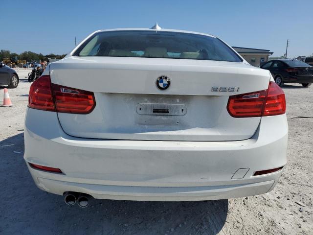 Photo 6 from auction – 2013 BMW 328 I with VIN WBA3A5G55DNP21168