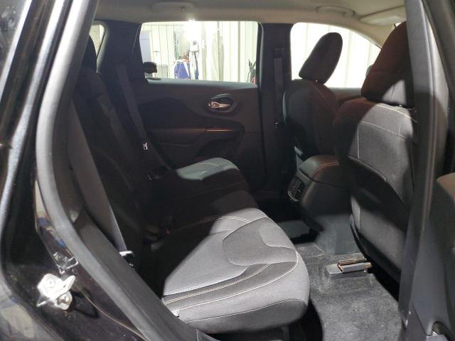 Photo 11 from auction – 2015 JEEP CHEROKEE L with VIN 1C4PJLCB1FW690549