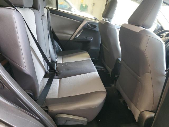 Photo 11 from auction – 2015 TOYOTA RAV4 LE with VIN 2T3BFREVXFW311360