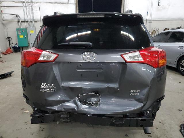 Photo 6 from auction – 2015 TOYOTA RAV4 XLE with VIN JTMRFREV8FD101285