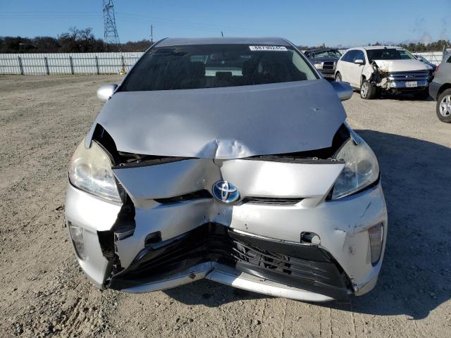 Снимка 5 от търг – 2014 TOYOTA PRIUS с VIN JTDKN3DU7E1748481