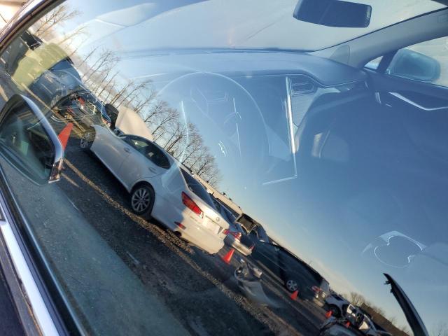 Photo 8 from auction – 2014 TESLA MODEL S with VIN 5YJSA1H1XEFP39698