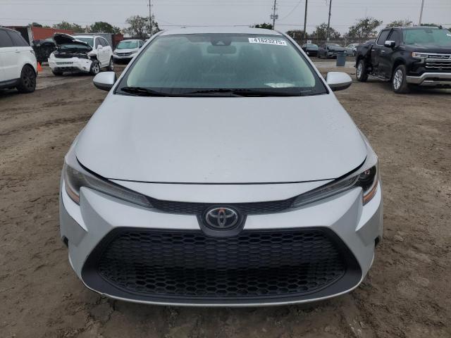 Photo 5 from auction – 2021 TOYOTA COROLLA LE with VIN 5YFEPMAE8MP172212