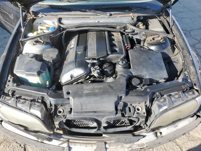 Photo 11 from auction – 2002 BMW 325 CI with VIN WBABS33492PG85628