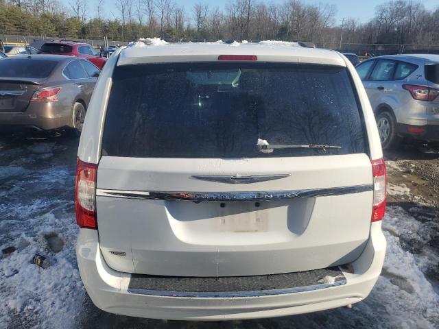 Photo 6 from auction – 2016 CHRYSLER TOWN & COU with VIN 2C4RC1BGXGR298331