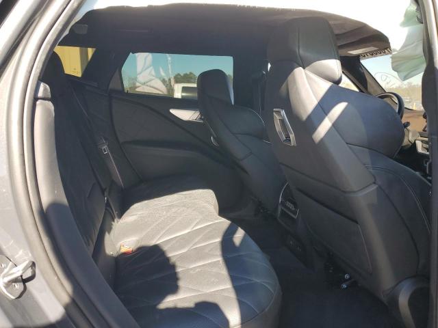 Photo 11 from auction – 2023 BMW XM with VIN 5YM23CS03P9S57455