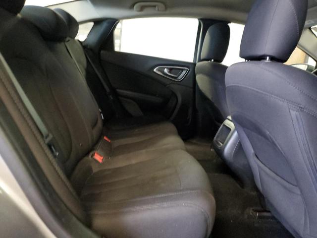 Photo 10 from auction – 2016 CHRYSLER 200 LIMITE with VIN 1C3CCCABXGN167585