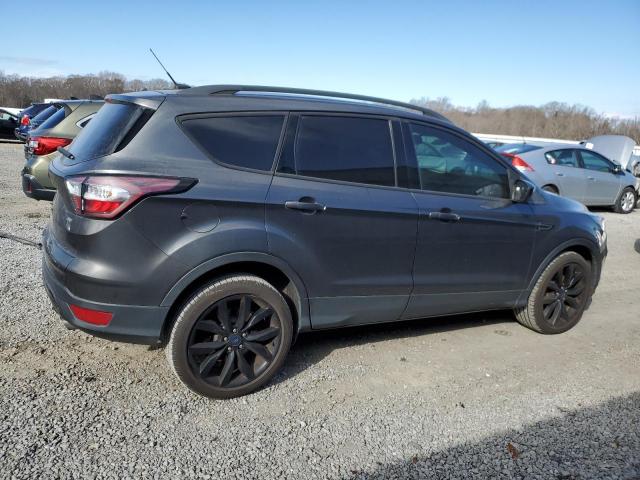 Photo 3 from auction – 2018 FORD ESCAPE SE with VIN 1FMCU0GD5JUD13917