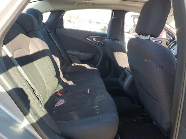 Zdjęcie 10 z aukcji – 2015 CHRYSLER 200 LIMITE z VIN 1C3CCCAB1FN741134