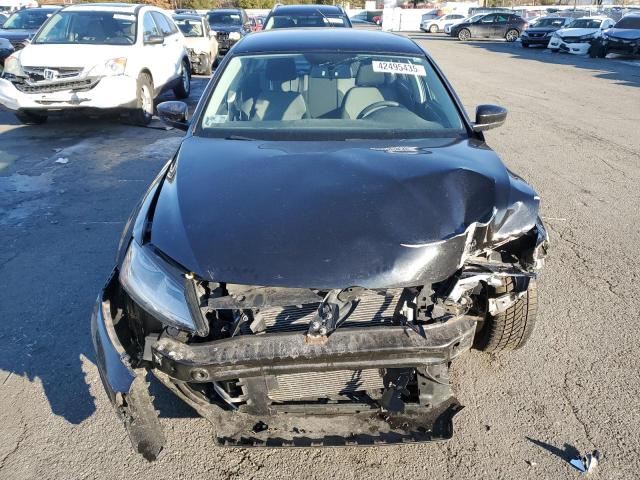 Photo 5 from auction – 2018 VOLKSWAGEN JETTA S with VIN 3VW2B7AJ2JM242240