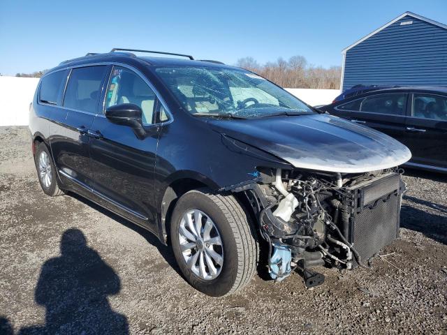 Photo 4 from auction – 2018 CHRYSLER PACIFICA T with VIN 2C4RC1BG4JR217508
