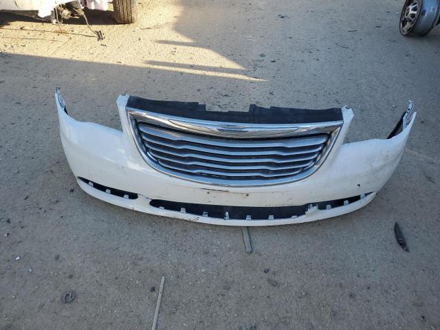 Photo 13 from auction – 2014 CHRYSLER TOWN & COU with VIN 2C4RC1BG1ER177720