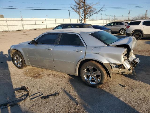 Photo 2 from auction – 2005 CHRYSLER 300 with VIN 2C3JA43R65H528703