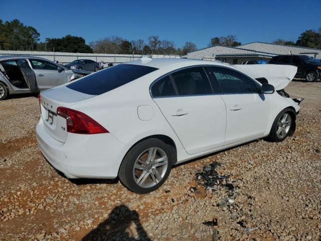 Photo 3 from auction – 2015 VOLVO S60 PLATIN with VIN YV140MFD8F1301468