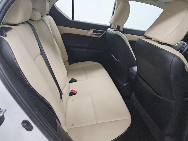 Photo 10 from auction – 2015 LEXUS CT 200 with VIN JTHKD5BH6F2214337