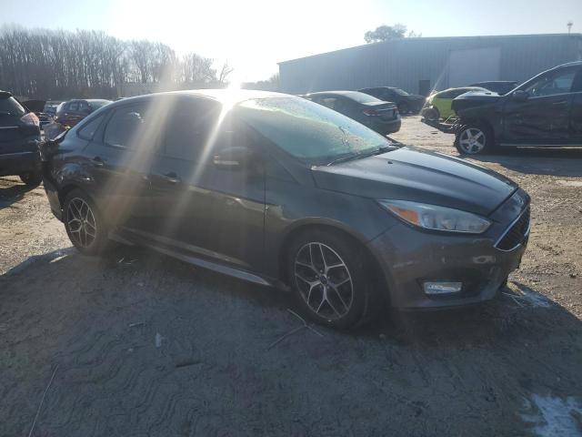 Снимка 4 от търг – 2015 FORD FOCUS SE с VIN 1FADP3F24FL311371