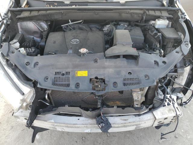 Photo 12 from auction – 2019 TOYOTA HIGHLANDER with VIN 5TDBZRFH4KS941631