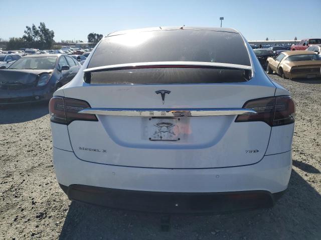 Photo 6 from auction – 2018 TESLA MODEL X with VIN 5YJXCAE27JF112903