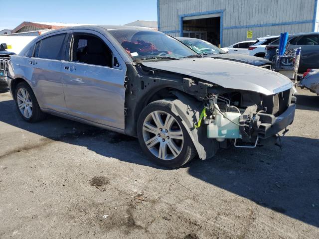 Photo 4 from auction – 2013 CHRYSLER 200 LX with VIN 1C3CCBAB9DN715114