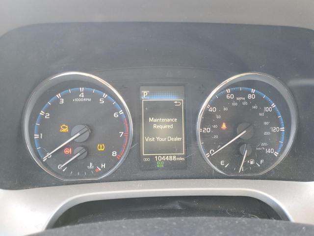 Photo 9 from auction – 2016 TOYOTA RAV4 XLE with VIN 2T3RFREV5GW437903