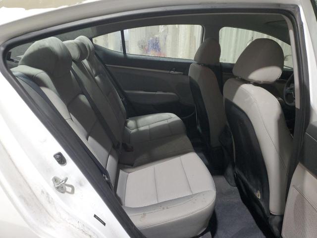 Photo 10 from auction – 2017 HYUNDAI ELANTRA SE with VIN 5NPD74LF6HH164923