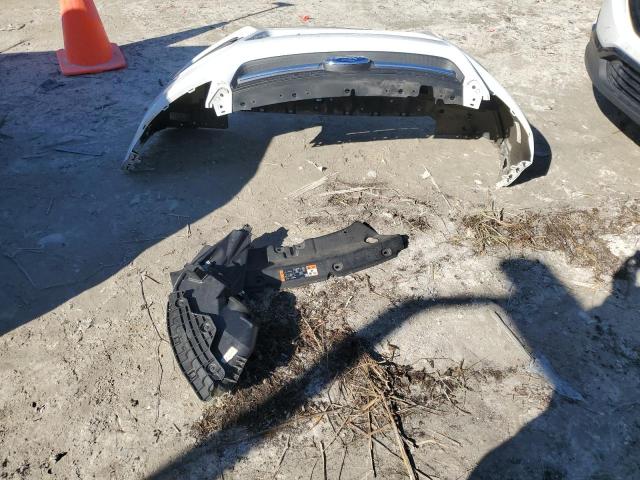 Photo 13 from auction – 2015 FORD ESCAPE SE with VIN 1FMCU9GX7FUC28583