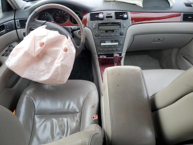 Photo 8 from auction – 2002 LEXUS ES 300 with VIN JTHBF30G120044872