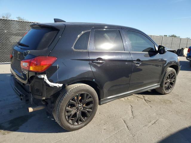 Photo 3 from auction – 2017 MITSUBISHI OUTLANDER with VIN JA4AP3AU3HZ065669
