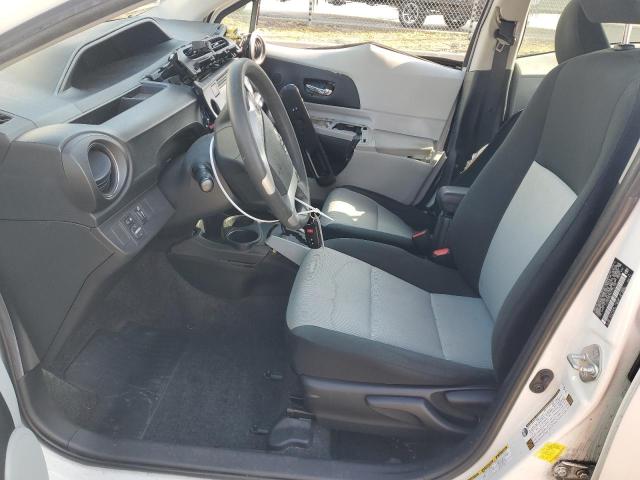 Photo 7 from auction – 2012 TOYOTA PRIUS C with VIN JTDKDTB37C1016166