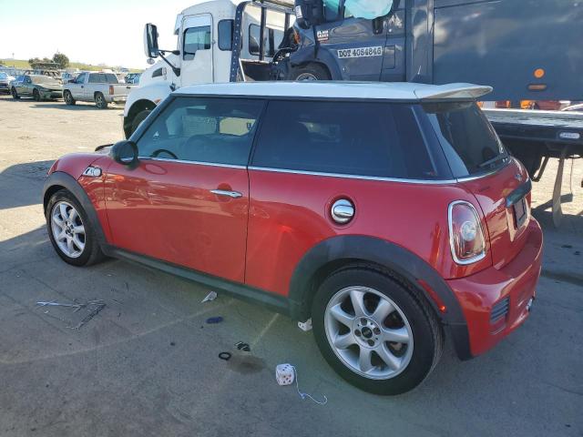 Photo 2 from auction – 2009 MINI COOPER COU with VIN WMWMF73579TW82190
