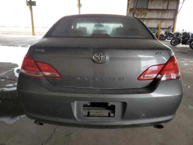Photo 6 from auction – 2005 TOYOTA AVALON XL with VIN 4T1BK36B95U049965