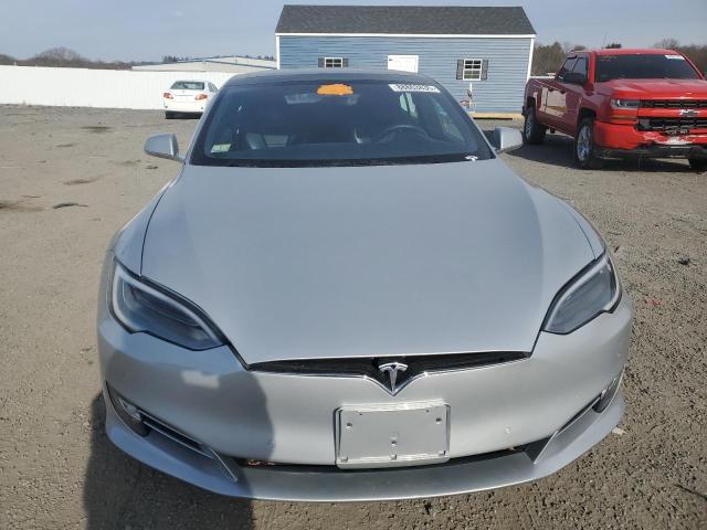 Photo 5 from auction – 2017 TESLA MODEL S with VIN 5YJSA1E20HF193365