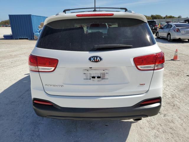 Photo 6 from auction – 2016 KIA SORENTO LX with VIN 5XYPG4A30GG104325