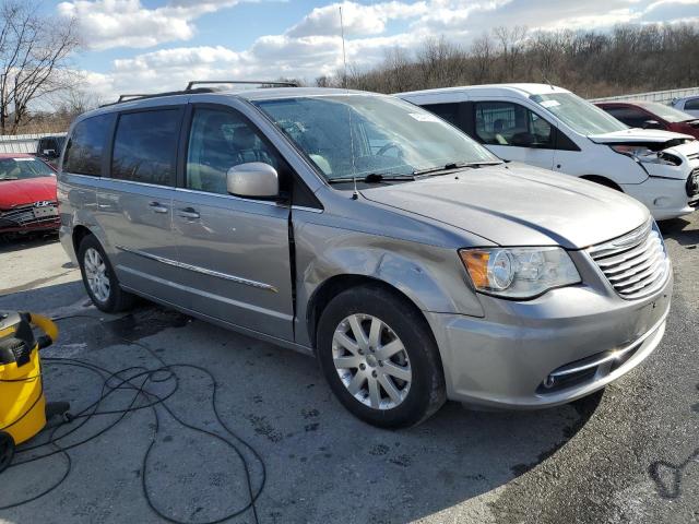 Photo 4 from auction – 2016 CHRYSLER TOWN & COU with VIN 2C4RC1BG1GR268165