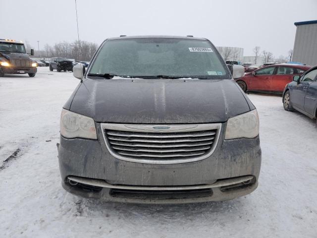 Photo 5 from auction – 2015 CHRYSLER TOWN & COU with VIN 2C4RC1CG2FR584185