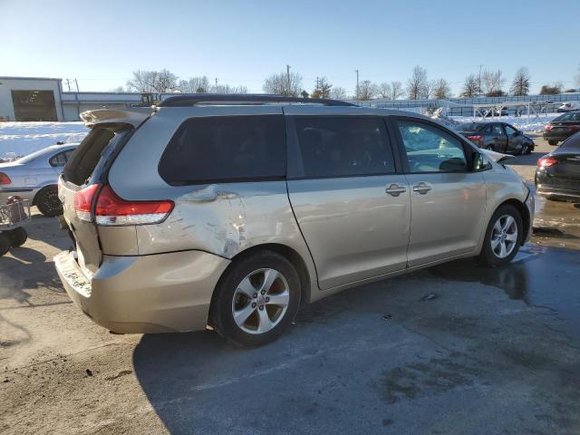 Photo 3 from auction – 2013 TOYOTA SIENNA LE with VIN 5TDKK3DC6DS357632