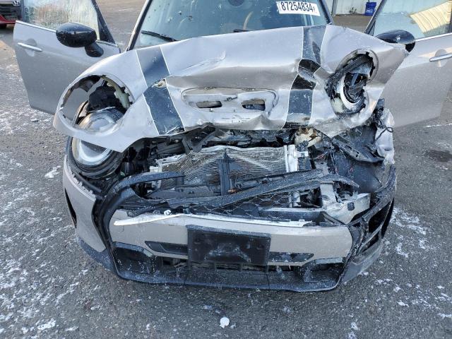 Photo 11 from auction – 2022 MINI COOPER S with VIN WMW53DK02N2P71828