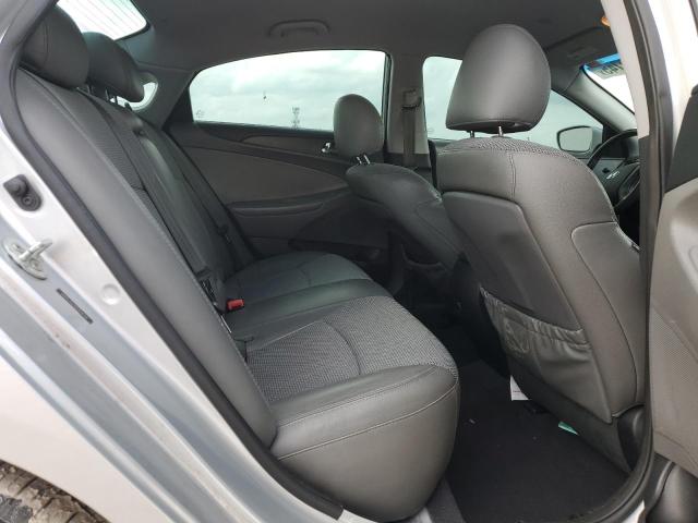 Photo 10 from auction – 2013 HYUNDAI SONATA SE with VIN 5NPEC4AC4DH616158