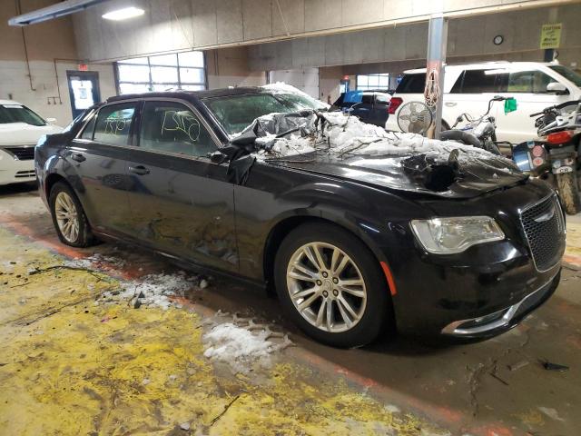 Photo 4 from auction – 2019 CHRYSLER 300 TOURIN with VIN 2C3CCAAG3KH547966