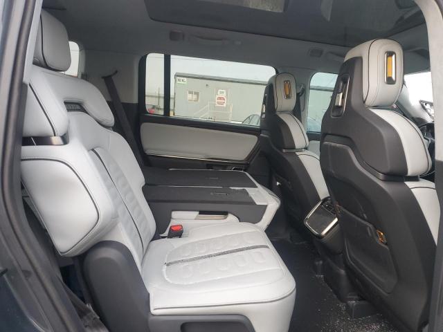 Photo 11 from auction – 2023 RIVIAN R1S LAUNCH with VIN 7PDSGABL9PN006743