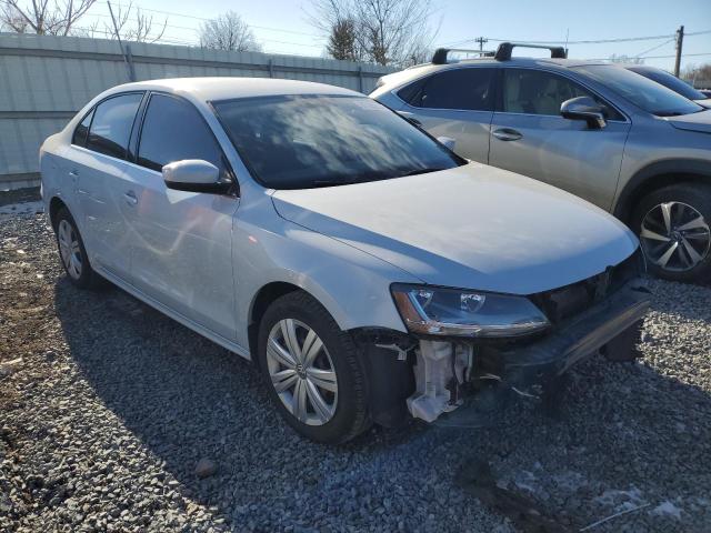 Photo 4 from auction – 2017 VOLKSWAGEN JETTA S with VIN 3VW2B7AJ3HM298830